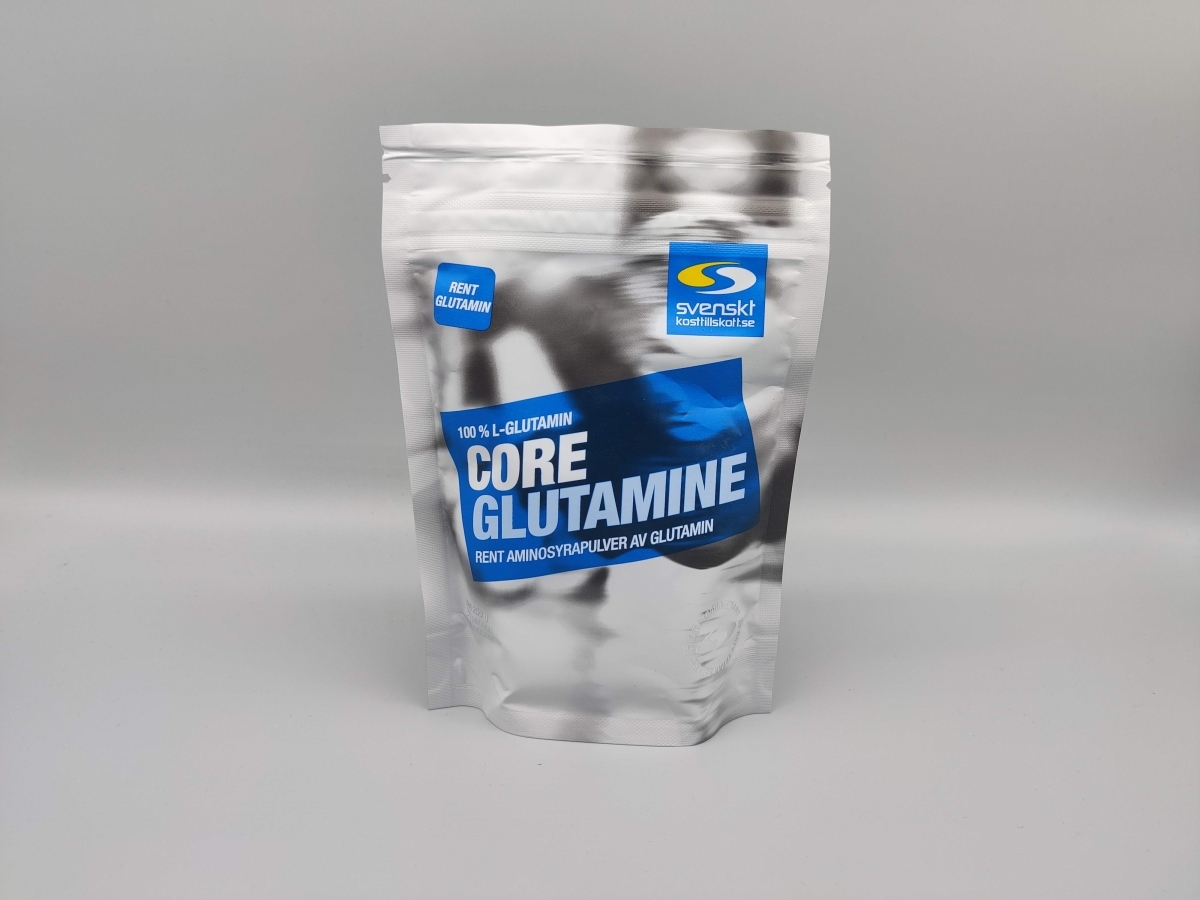 Core Glutamine mot neutral bakgrund, egen bild från vårt test