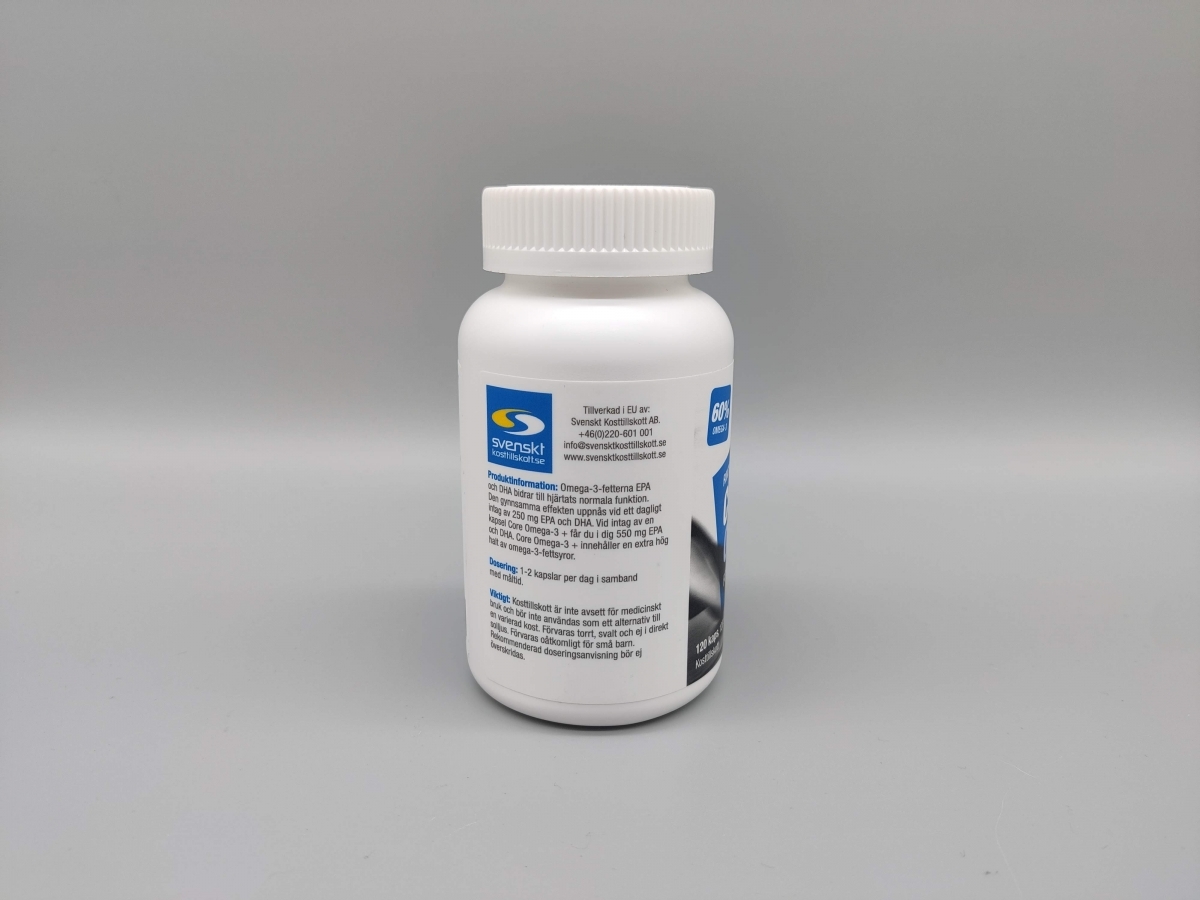 Core Omega-3+ med tydliga användarinstruktioner på etiketten, egen bild