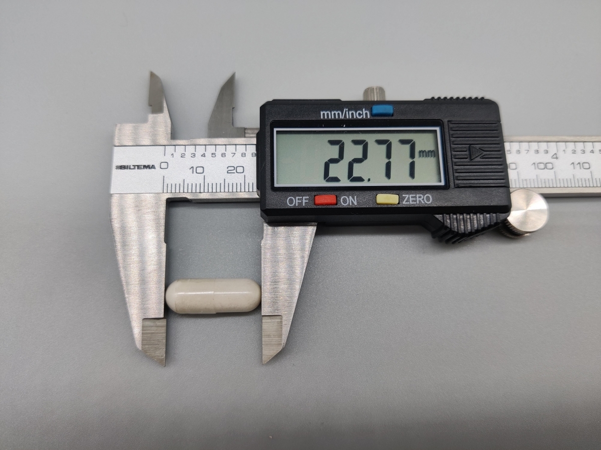 Mätning av Healthwell Vitamin C kapsel 22.77 mm foto taget av oss