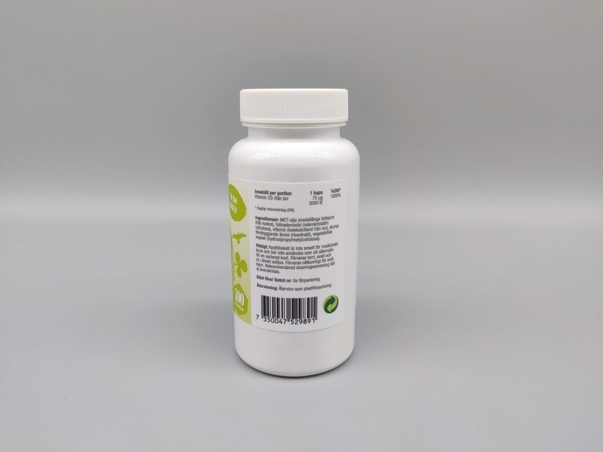 Baksida med ingredienslista och näringsinnehåll på Healthwell Vitamin D3 Vegan, egen bild