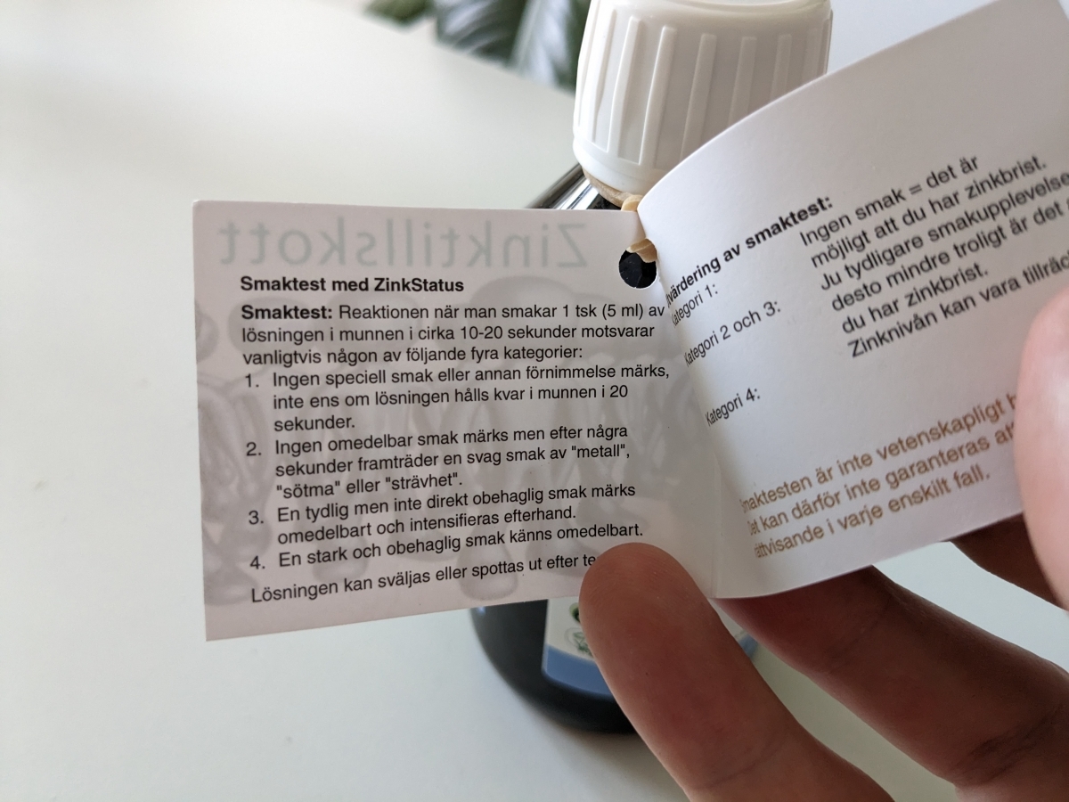 Närbild av smaktest-instruktionerna på ZinkStatus som vi följde
