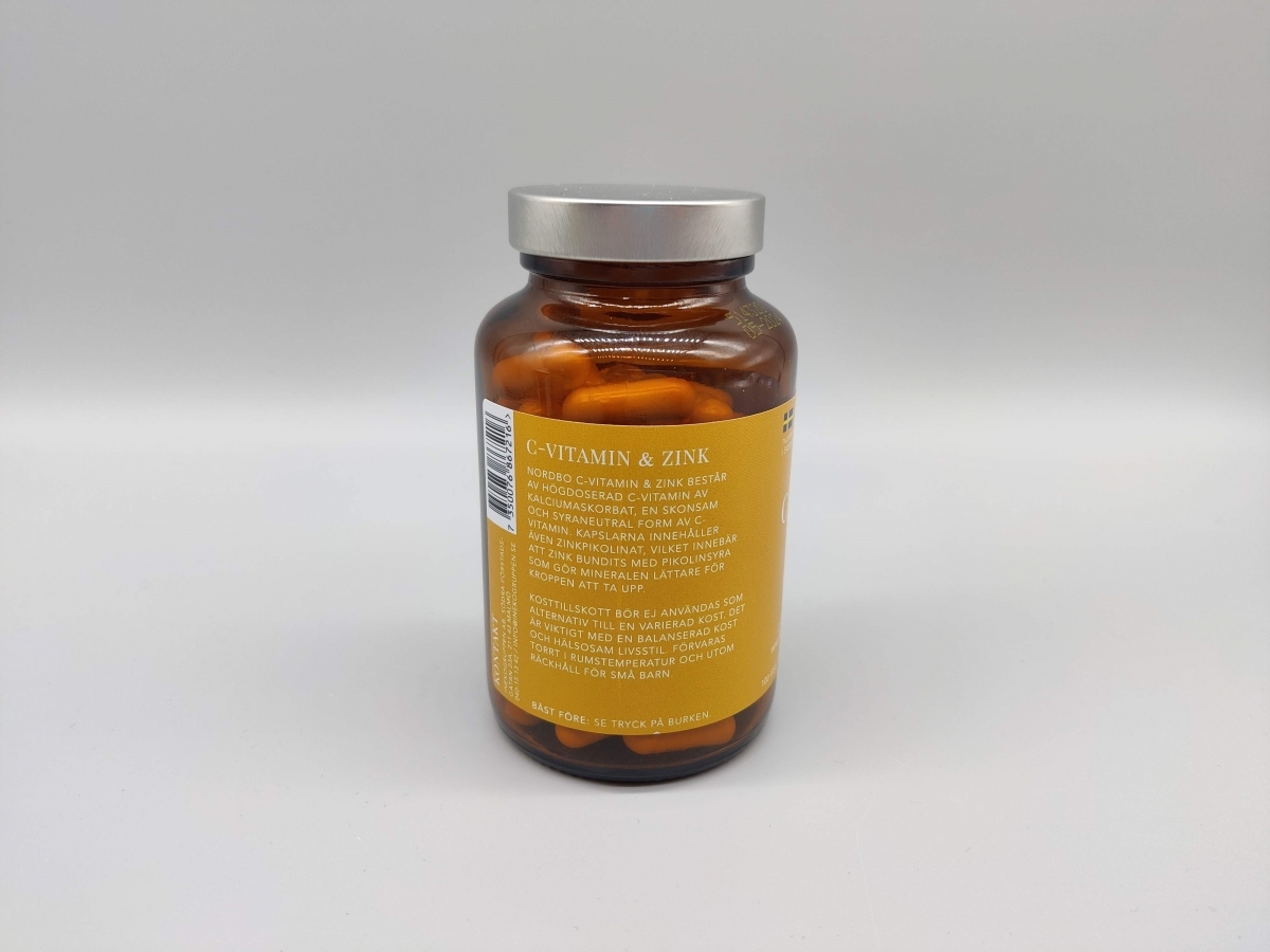 Nordbo C‑vitamin & Zink sidotext om kalciumaskorbat och zinkpikolinat, foto från vårt test