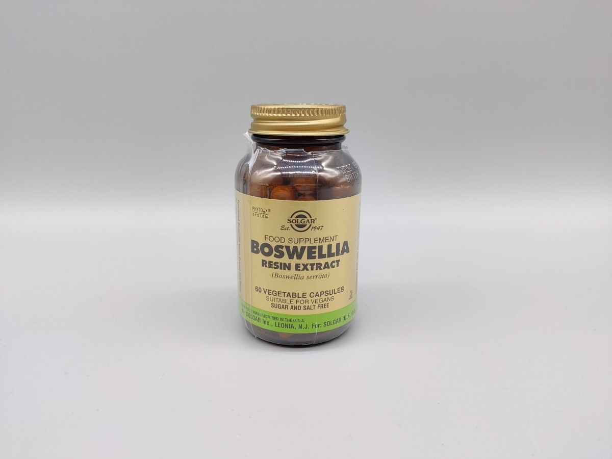 Solgar Boswellia produktbild framifrån i studio, fotad av oss